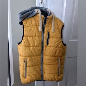 Warm Vest for Men size Large